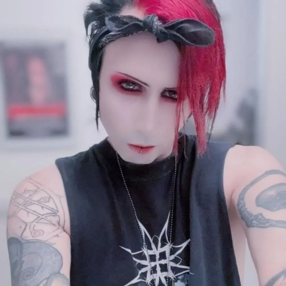 Killstar ✦ Bathory Deep Red Vegan Matte Lipstick ✦ Bold Full‑Coverage Gothic NWT - Picture 5 of 10